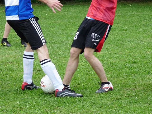 阿莫林与滕 阿莫林与滕