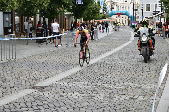 为核心的战 为核心的战